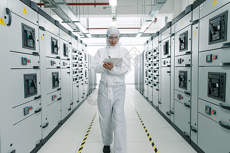 網(wǎng)絡(luò)技術(shù)開發(fā) 技術(shù)人員的核心工作與價(jià)值創(chuàng)造